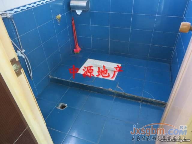 上高和平路4樓，家具家電全配很多是新的，有地下室！
